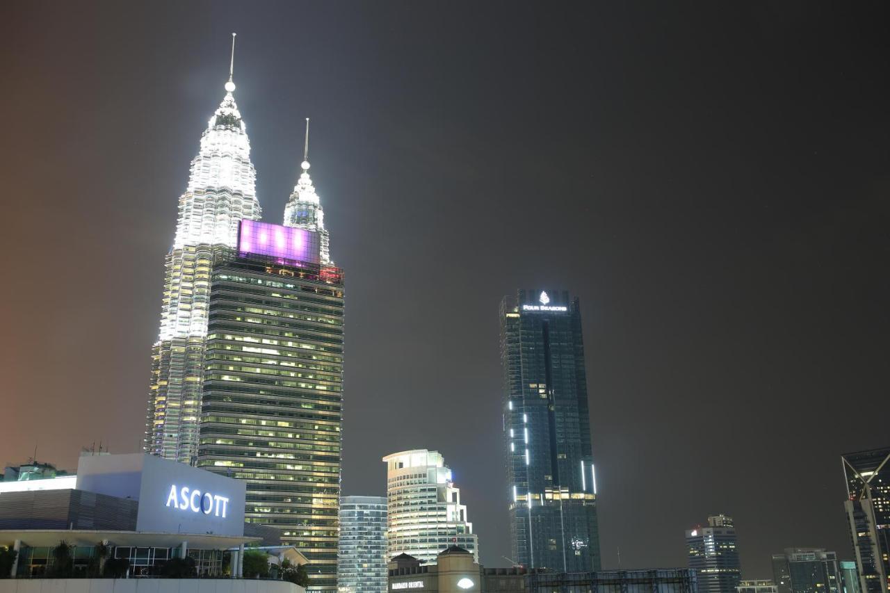 Soho Suites Klcc By Alucard'S Cat Куала-Лумпур Экстерьер фото
